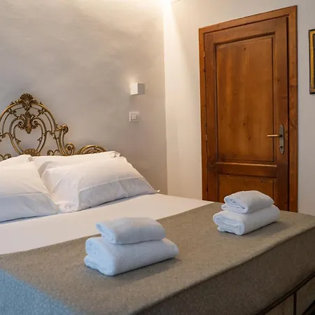 Residenza Degli Speziali Bed and Breakfast *