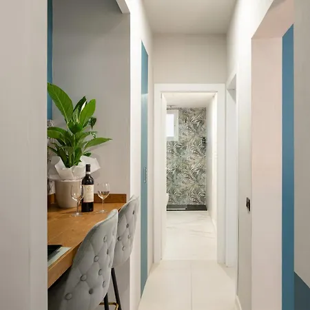 Apartment Via San Gallo 123 - Charming - Jungle House In Center Florence