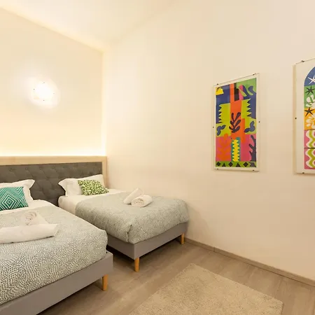 Pergola - 1 Bdr Flat With Inner Courtyard * Florence