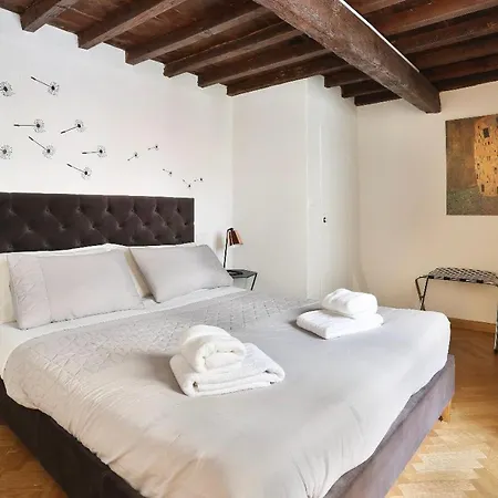 Residenza Vasariano Apartment *