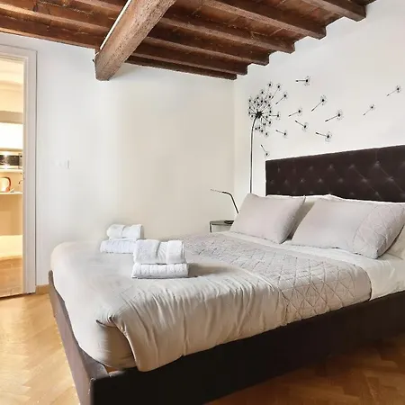 Apartment Residenza Vasariano *