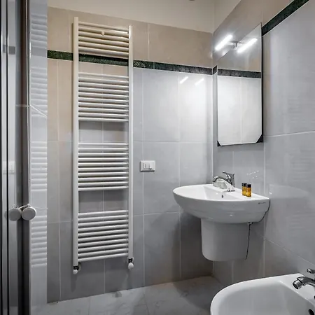 Yid Agnolo Three Bedroom In * Firenze
