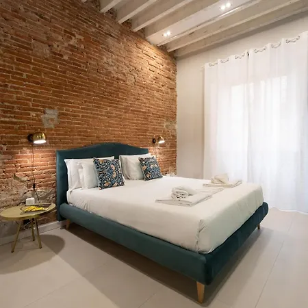 Via San Gallo 123 - Charming - Jungle House In Center Apartment Florence