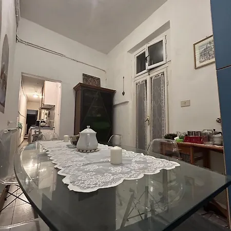 Il Segreto Di Via Laura - House In Apartman *