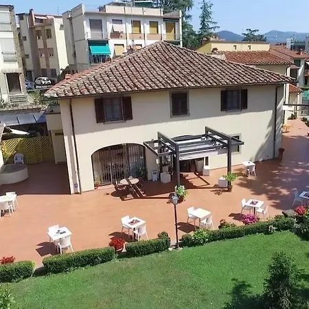 Casale Dei Cento Acri 2* Firenze