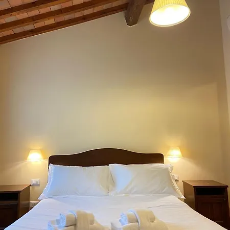 Casale Dei Cento Acri Bed & Breakfast Firenze