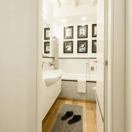 Apartment Don Giovanni By Mmega *