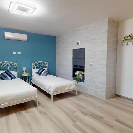 Apartment Sonia With Free Parking By Sweet Homes *