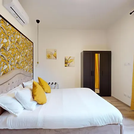 Sonia With Free Parking By Sweet Homes * Florenz