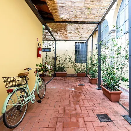 Cortile Santa Monaca Apartment *