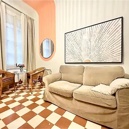 Affittacamere Raffaelli Travel Close San Frediano *