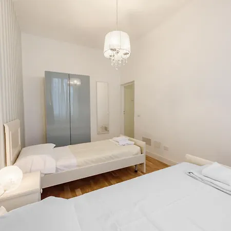 Fabbroni 3 Bedrooms By Mmega Apartment *