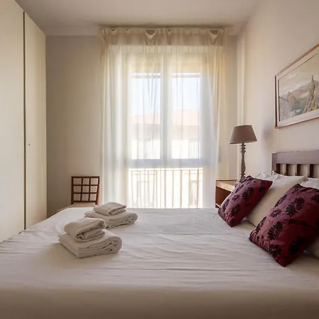 La Farina Sweet Apartment *