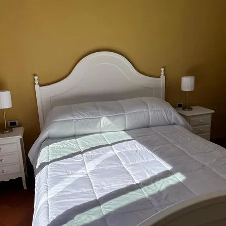 Apartment Borgo San Jacopo 8