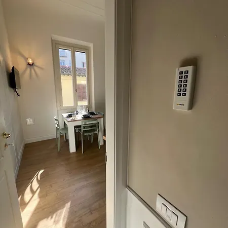 Flo Liberta' Apartment Florence