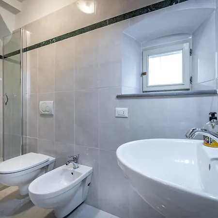 Yid Agnolo Three Bedroom In * Firenze