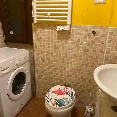 Amarelo House Apartment *