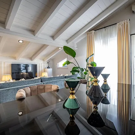 Hotel Ungherese Small Luxury Firenze