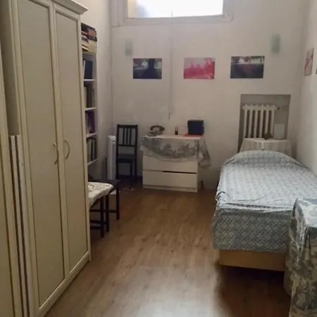 Single In Santo Spirito Olttrarno Florence