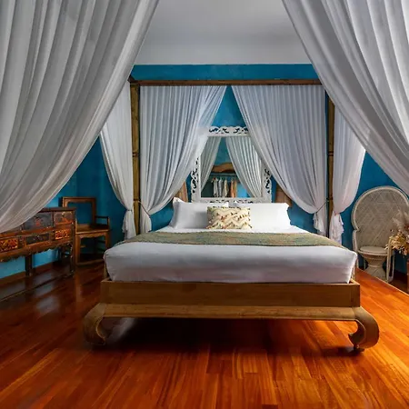 Fuordarno Bed & Breakfast *