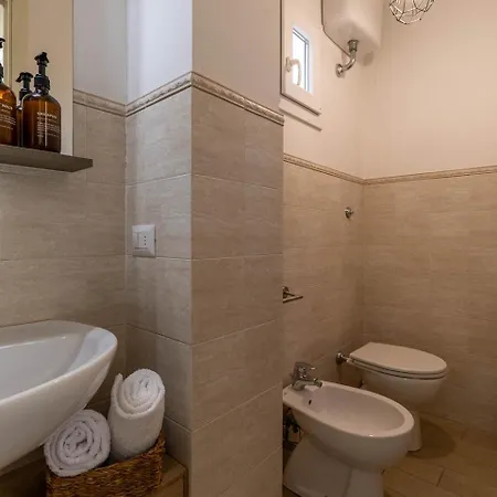 *suite Boutique Santa Croce* * Floransa