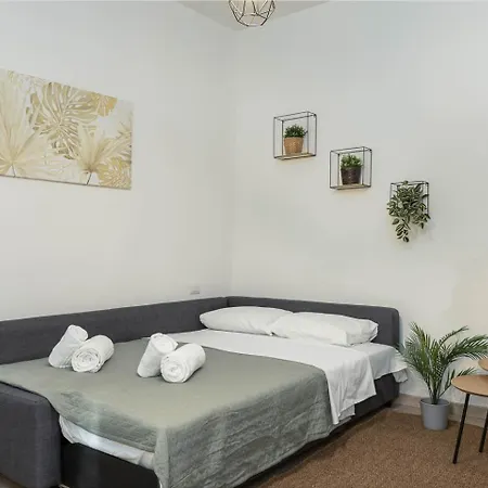 *suite Boutique Santa Croce* Daire Floransa