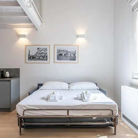 Algila Lifestyle Tornabuoni Apartment Florence