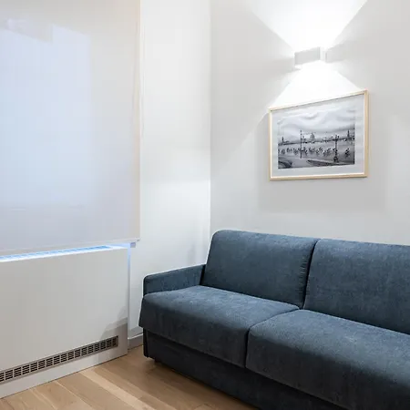 Algila Lifestyle Tornabuoni Apartment Florence