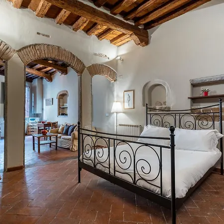 Santa Croce Junior - Dolcevita Apartment *