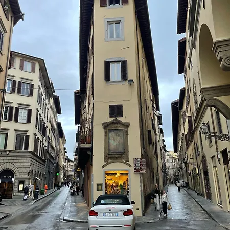 Modern In The Heart Of Florencia