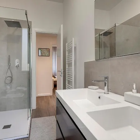 Rossini 4 Apartment
