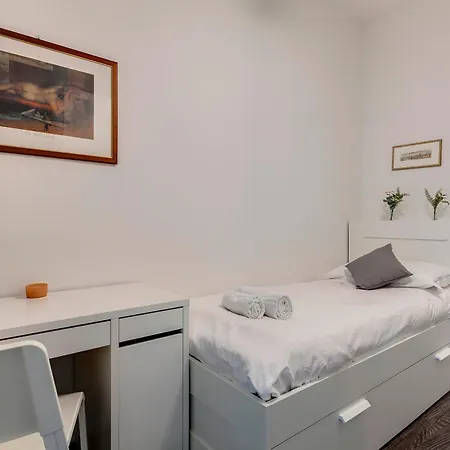 Rossini 4 Apartment
