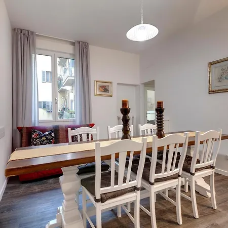 Apartment Rossini 4 *