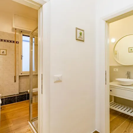 Comfortable In Firenze-careggi - Happy Apartment Florence