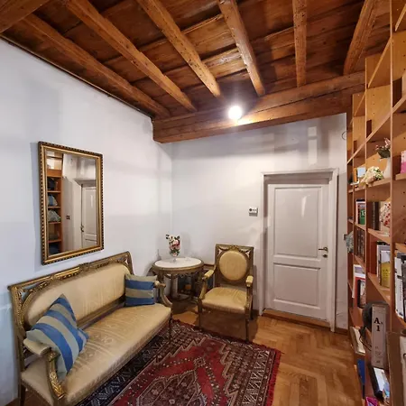 Apartment La Sede Dell'arte Monolocale E In Torre Medievale Vicino A Duomo E Piazza Signoria Florence