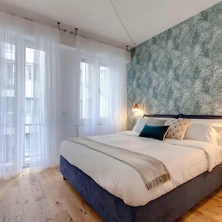 Daire Nazionale Dream - Blu Pavone *
