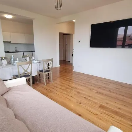 Matteotti Apartment *