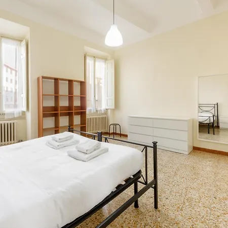 Lorena By Mmega Apartment Florence