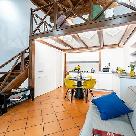 Ground Floor With Patio-ghibellina 65 Apartment *