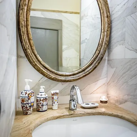 Apartment Yid Luxury Near Ponte Vecchio Florence
