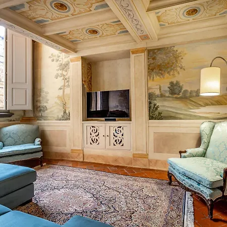 Yid Luxury Near Ponte Vecchio Apartment *