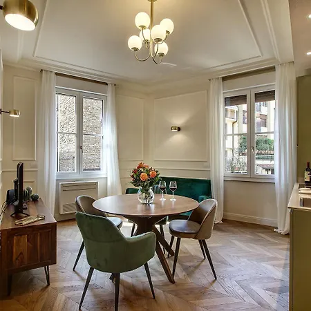 Art Luxury Ponte Vecchio Apartment Florence