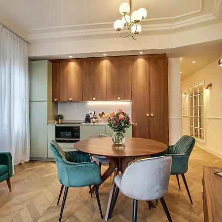 Art Luxury Ponte Vecchio Apartment