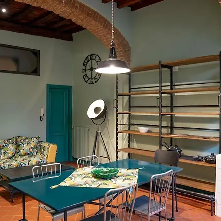 Apartment Raffinato Trilocale San Frediano