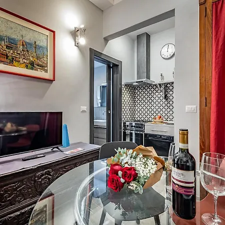 Apartment San Paolino 24