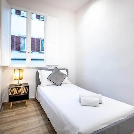 Apartment Yid Lovely Sangallo Apt Florence