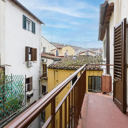 Classic Toscanella By Mmega Apartment *
