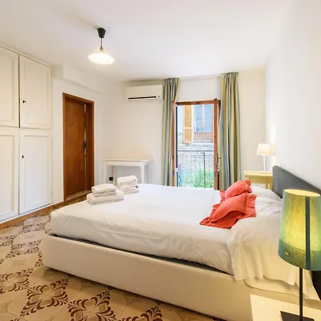 Classic Toscanella By Mmega Apartment
