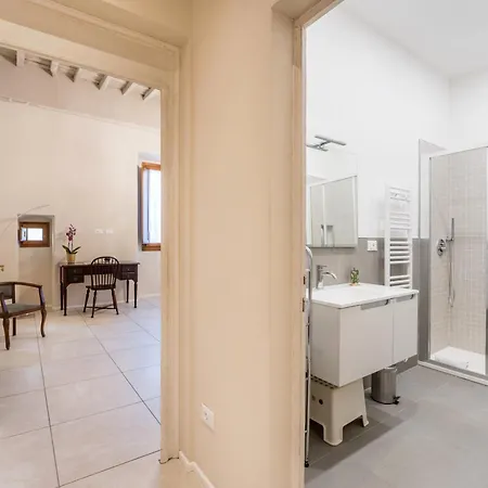 Apartment New Duomo & Galleria Accademia Florence