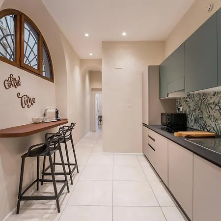 Apartment New Duomo & Galleria Accademia